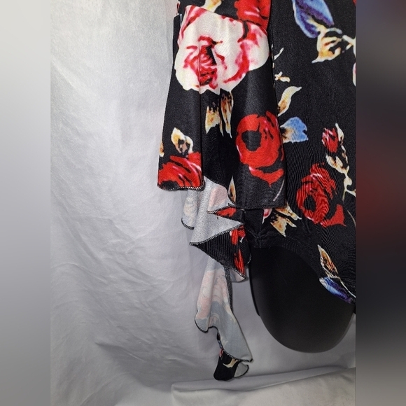 Fancyqube floral blouse XL long arm piece off shoulder - Picture 2 of 5